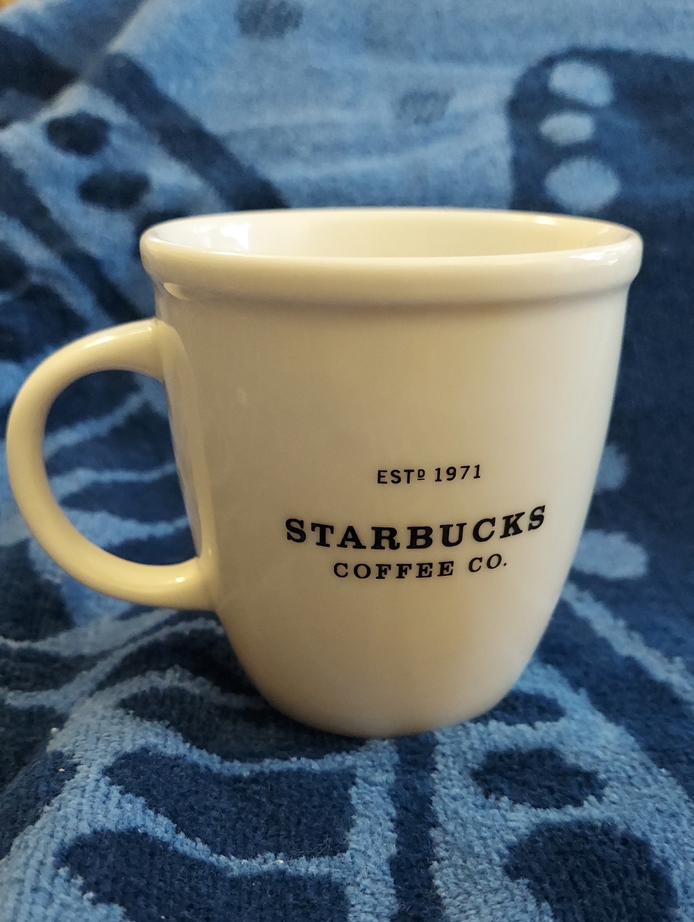 2002 Starbucks Barista Mini Mug ESTD 1971 STARBUCKS COFFEE CO 6oz